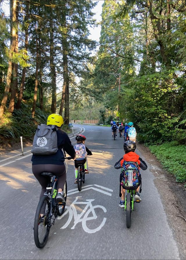 Park full of kids  